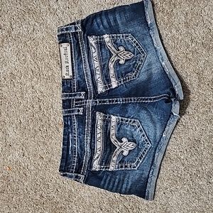 ROCK REVIVAL SHORTS